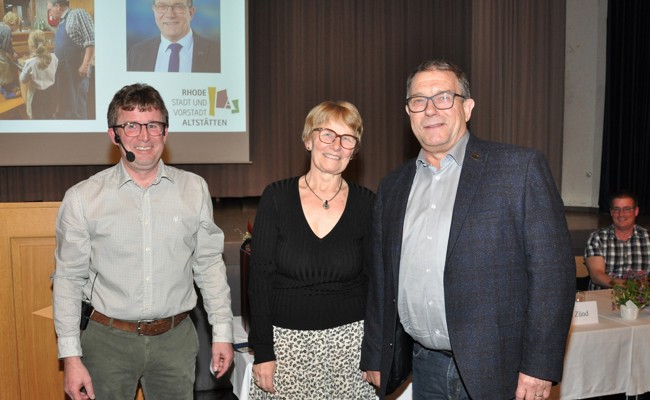 Rhode hat viel zu tun - und würdigte alt Rhodmeister Josef Popp
