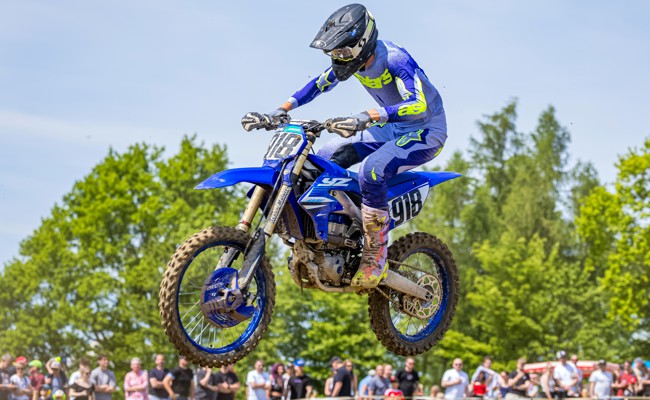 Luca Büchel am Motocross in Schlatt bei Winterthur im Pech