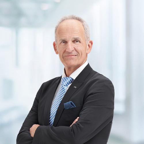 Marco Toscanelli, Mitglied der Direktion, marco.toscanelli@alpharheintalbank.ch  Marco Toscanelli, Mitglied der Direktion, marco.toscanelli@alpharheintalbank.ch