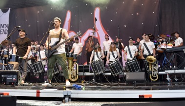 Fäaschtbänkler treten am Szene-Openair auf: Eine getrommelte Liebeserklärung an die Heimat Fäaschtbänkler treten am Szene-Openair auf: Eine getrommelte Liebeserklärung an die Heimat