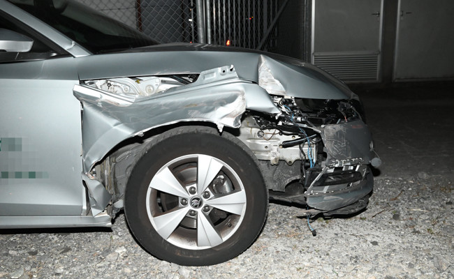 32-Jähriger verursacht Unfall und fährt weiter – doch die Polizei war schlauer