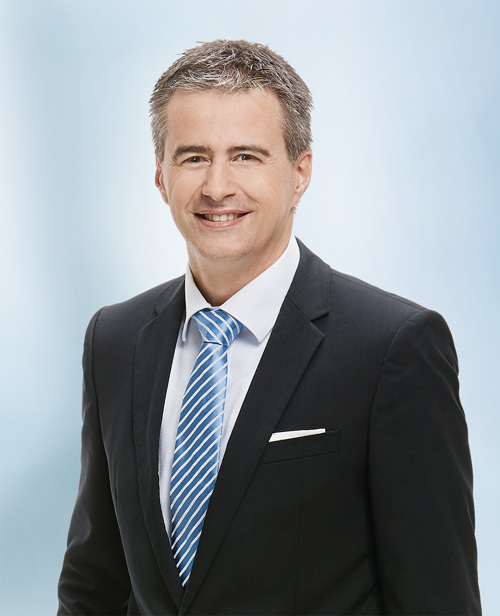 Thomas Roth, Mitglied der Direktion, thomas.roth@alpharheintalbank.ch Thomas Roth, Mitglied der Direktion, thomas.roth@alpharheintalbank.ch