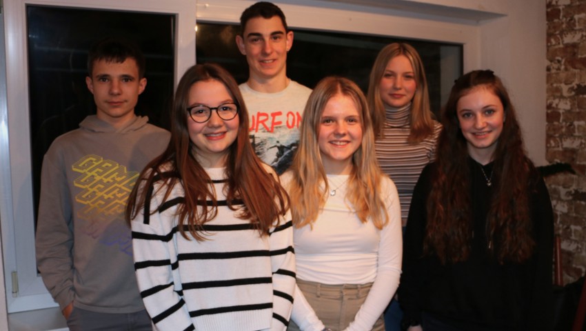 Die sechs Aspiranten freuen sich auf die Zeit im Aktivkorps. Die sechs Aspiranten freuen sich auf die Zeit im Aktivkorps.