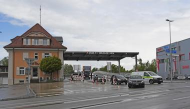 Auch Geimpfte müssen sich registrieren