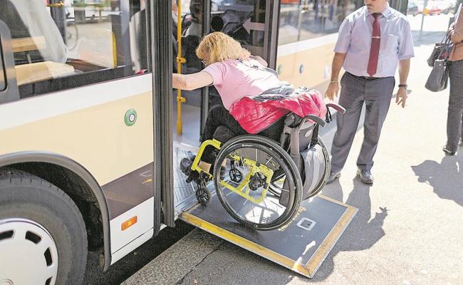 Viele Haltestellen bleiben  noch länger ein Handicap