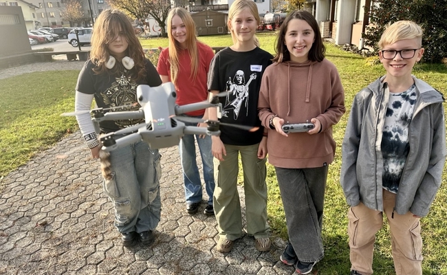 Trotz Nervosität: Beim Drohnenfliegen stürzte niemand ab