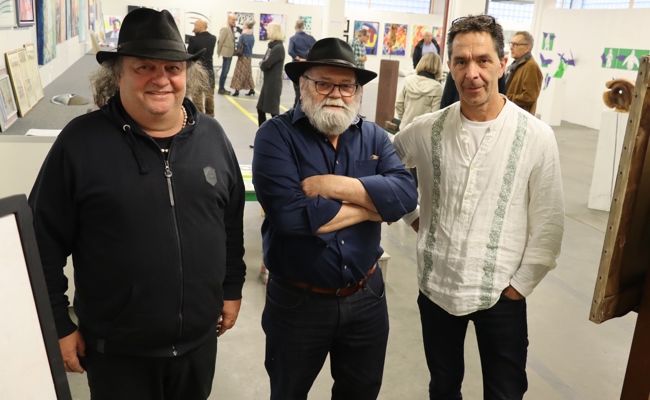 Vielfalt in Diepolsau: Premiere der Rheintaler Kunstmesse setzt ein Zeichen
