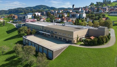 Die Mobil Kunststoffprofile AG zieht ins ehemalige Sefar-Gebäude