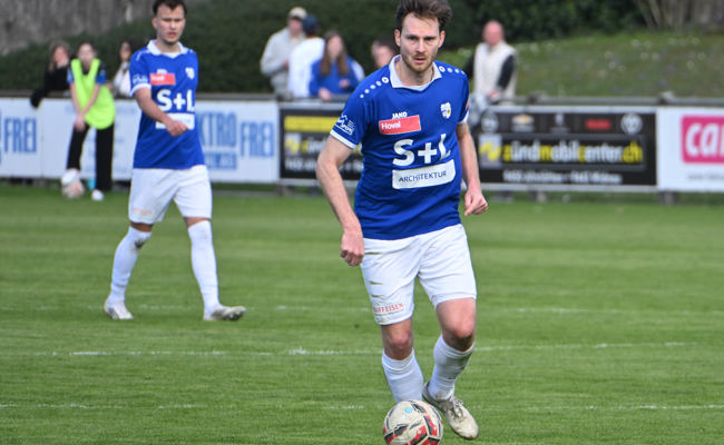 Der FC Widnau verliert in Gossau gegen die U21 des FC St. Gallen mit 2:3 - Lässer und Cabezas trafen.