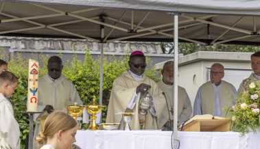 15 Gastpriester zelebrieren den Gottesdienst zum Kapellfest