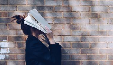 So schaffst du es erfolgreich durchs Studium – 5 Tipps von Studenten