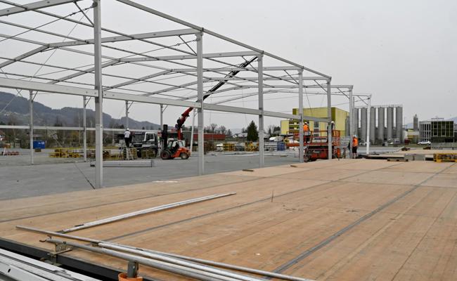 Aufbauarbeiten für die Rhema gestartet