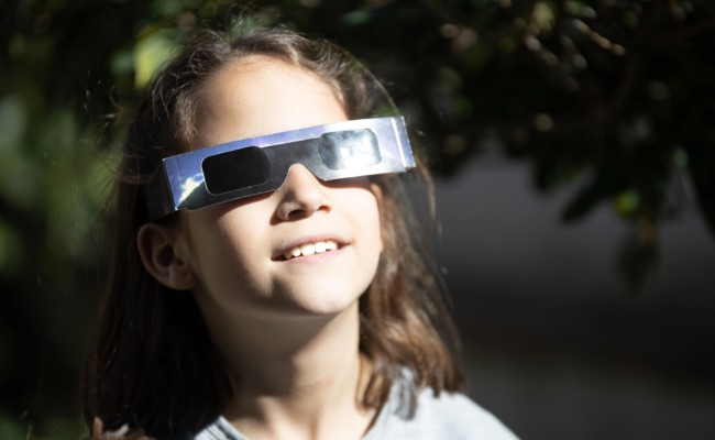 Sonnenfinsternis im Rheintal: Schutzbrillen sind ausverkauft, für freie Sicht muss man hoch hinaus