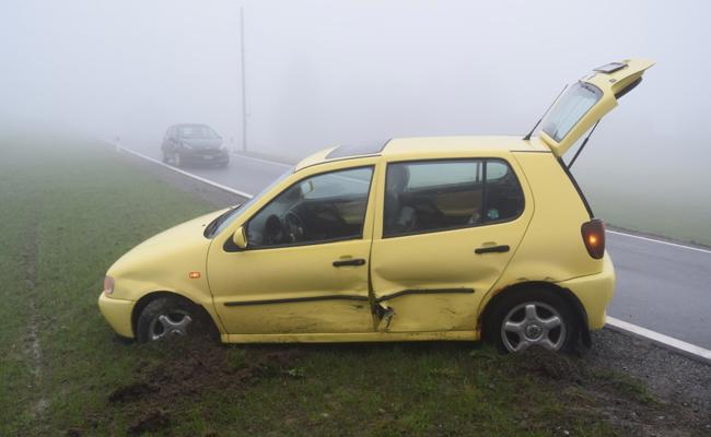 Unfall im Nebel
