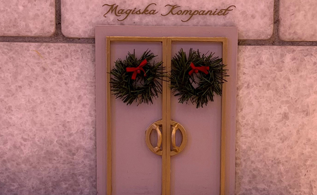 Die Magie der Wichteltür: Wie ein kleines Detail die Adventszeit verzaubert
