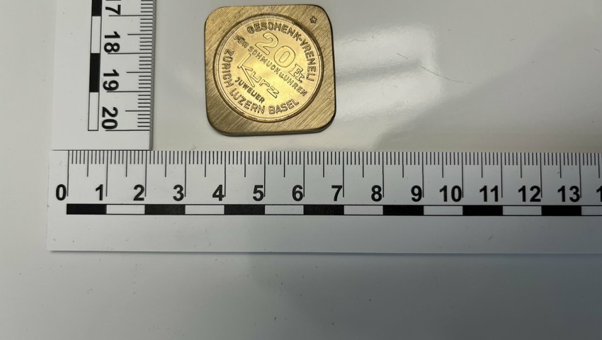 Sicherstellung C 1.1 Goldvreneli Sicherstellung C 1.1 Goldvreneli