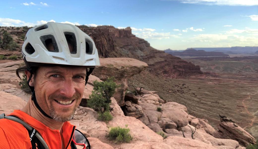 Jürg Buschor hat viel schöne Natur mit dem Bike erlebt und darüber geschrieben – für Magazine, Zeitungen und Bücher. 