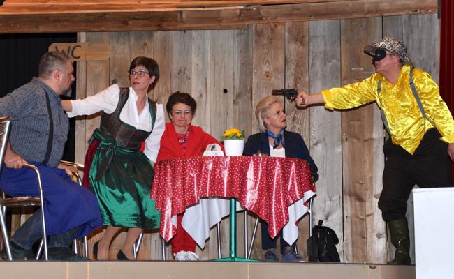 Begeisterung für Gesang und Volkstheater