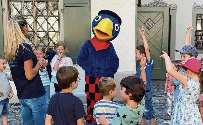 «Globi» besuchte Museum Prestegg