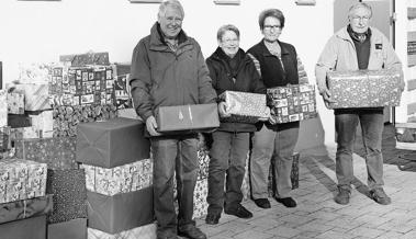 Weihnachtspäckli auf dem Weg  nach Osteuropa
