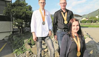 Champions bringen Medaillen heim