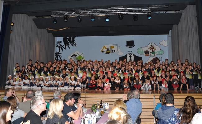 Die Unterhaltung des TSV Montlingen in Bildern