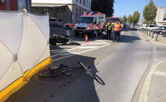 Tödlicher Unfall: Töfffahrer fährt in Velofahrer