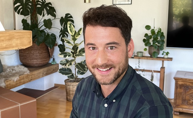 Dominic Stoop wird mit Glanzresultat zum Gemeindepräsidenten gewählt
