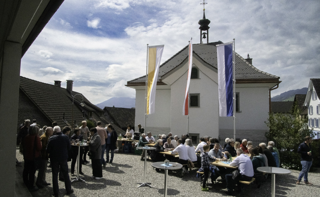 Erneuertes Pfarreiheim am Kirchenfest eingesegnet