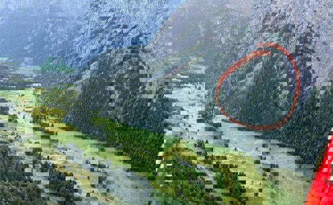 Unglücksmaschine und Leichenteile nach Absturz in Vorarlberg gefunden