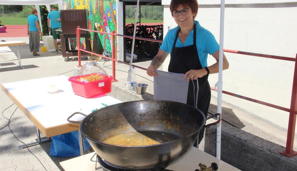 Thai Curry: ausverkauft. Doris Zünd freut sich über den Erfolg.