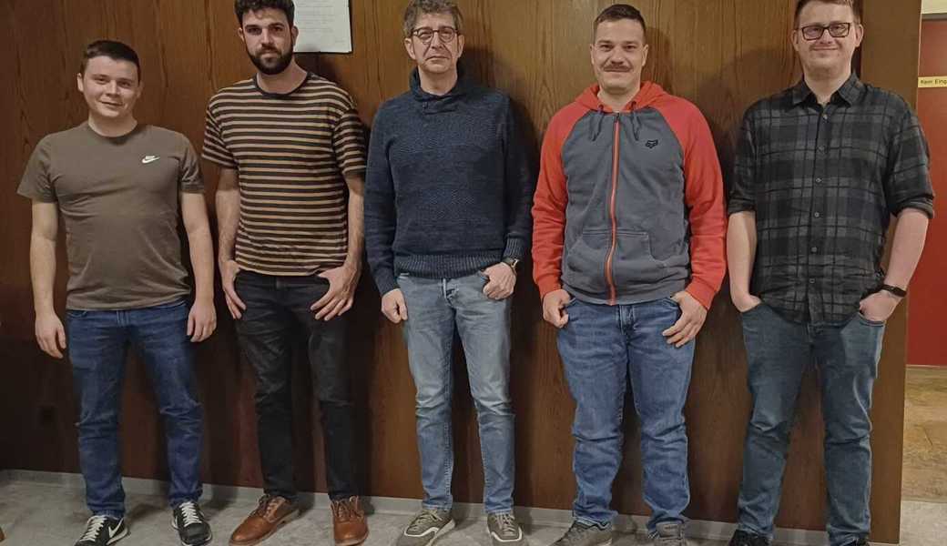 Von links: Raphael Streule (Vizepräsident), Neumitglied Andreas Gächter, der wieder gewählte Präsident Reto Claude sowie die Neumitglieder Stefan Crescente und Ralf Maurer.