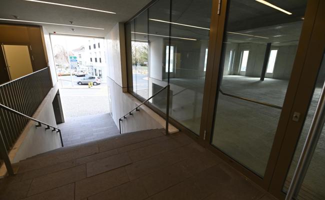Im Herbst wird die Bibliothek zwei, drei Wochen zu sein