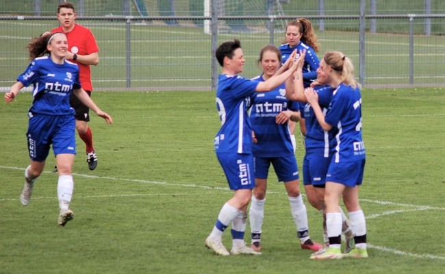 Die Rheintaler Zweitliga-Frauenteams helfen sich gegenseitig
