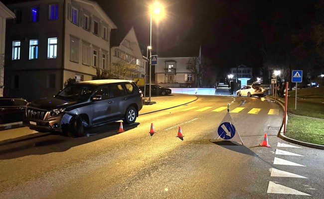 Zwei Autos stossen zusammen: Ein betrunkener, 64-jähriger Mann verursachte den Unfall