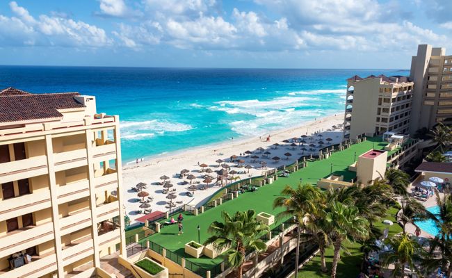 Die Ferienbranche blickt auf einen starken Sommer, obwohl die Hotels teurer werden