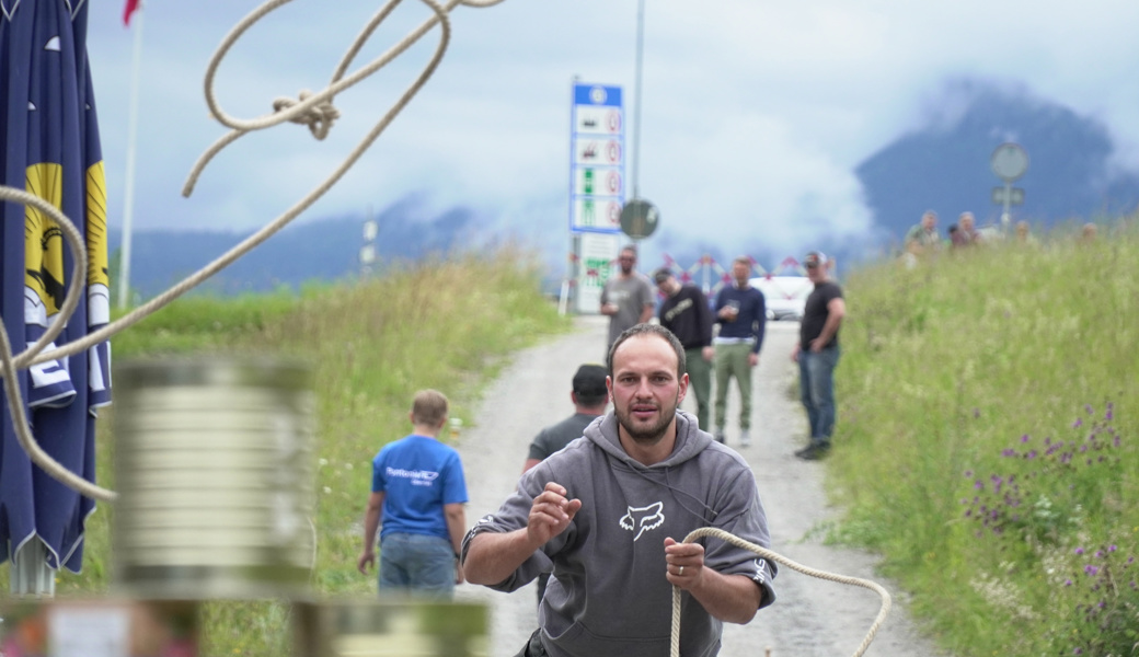 Treffsicherheit war beim Spanntauwerfen gefragt