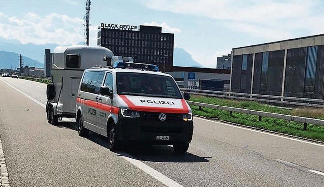 In der Nähe des Red-Bull-Abfüllers Rauch hatte Herbert Brunner auf der Autobahn eine Panne, aber die Polizei half in jeder Beziehung. 