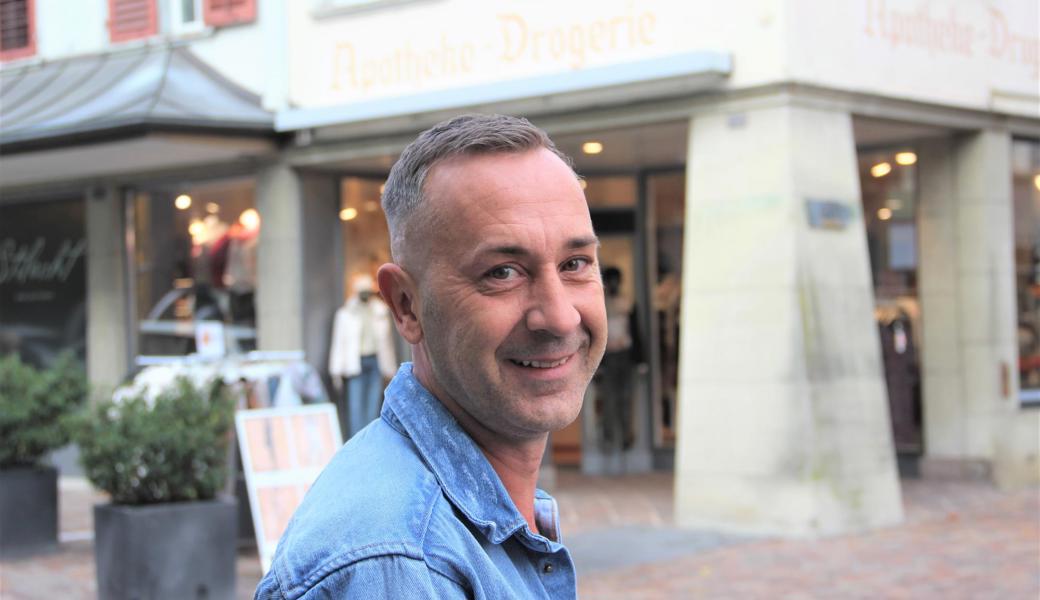 Helmut Lukovnjak vor seiner «Stilecht»-Boutique in Altstättens Marktgasse. 