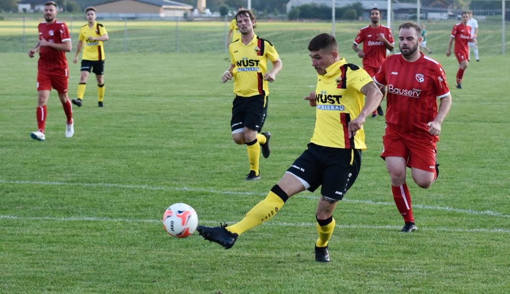 Altstättens neuer Stürmer Claudio Streule überzeugte am Pokalturnier (auf dem Bild gegen Rheineck) und traf auch beim 3:0 in Haag in der ersten OFV-Cuprunde.