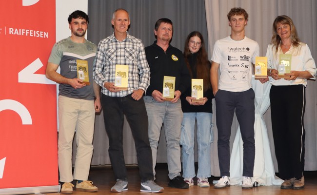 «Dä goldig Bär»: Rheintalerinnen und Rheintaler für Erfolge ausgezeichnet