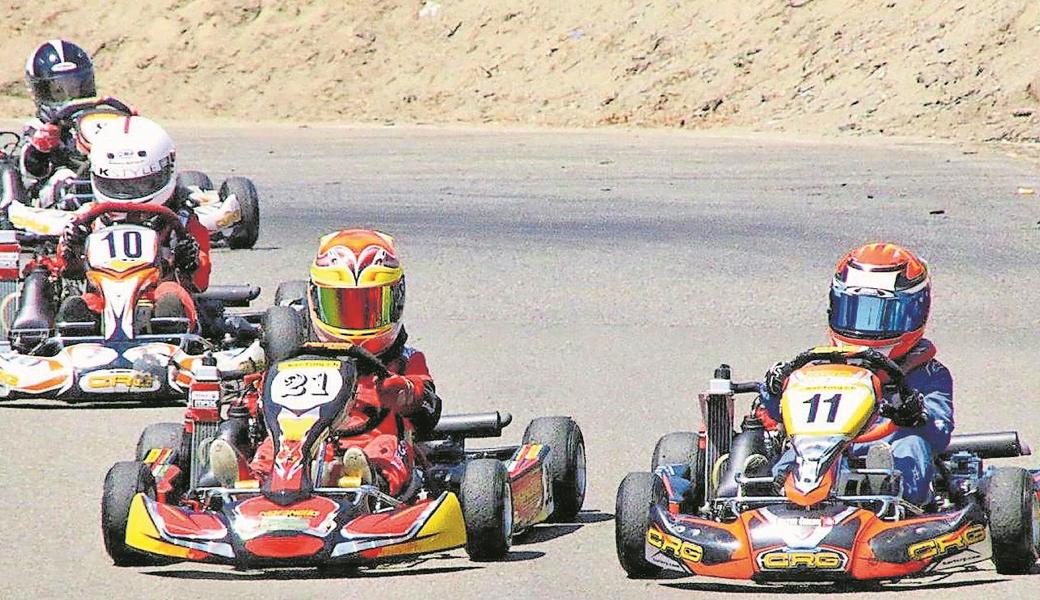 Der achtjährige Dario Steger kann von der Rennerfahrung und dem technischen Wissen seines grossen Bruders Fabio profitieren. Am Willen, Rennen zu gewinnen, fehlt es dem Youngster nicht. 