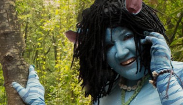 Spitzige Ohren und blaue Haut: Das etwas andere Hobby