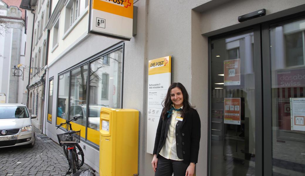 Luana Catoggio wünscht sich, dass die Filialen bald wieder den vollen Service anbieten können.