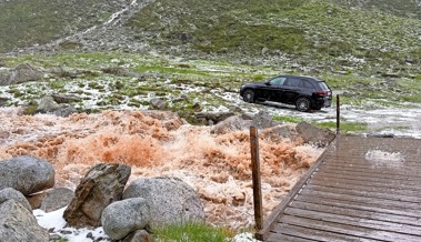 Immer mehr mutige Männer fahren gerne in die Natur