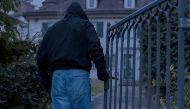 Zwei Einbrüche übers Wochenende im mittleren Rheintal – bescheidene Beute Zwei Einbrüche übers Wochenende im mittleren Rheintal – bescheidene Beute