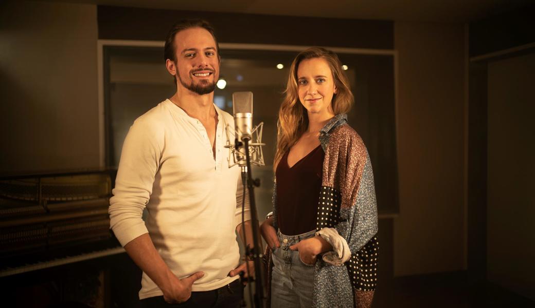 Tobey Lucas und Anna Känzig haben für den Werbespot eine eingängige Ballade aufgenommen. 