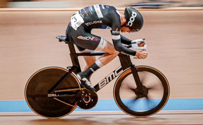 Simon Vitzthum nähert sich seiner EM-Form mit einem fünften Platz im Omnium in Grenchen