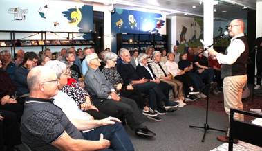 Wort, Wein und Witz: Erfolgreicher Abend mit Richi Küttel