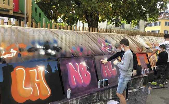Sprayen, Rollschuhfahren und Cocktails mixen – oder doch lieber einen Fereinjob?